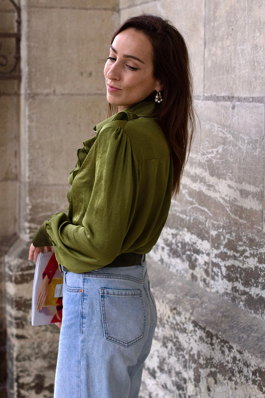 chemisier-a-volant-kaki