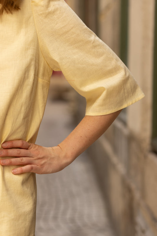 Robe Courte en Lin Jaune