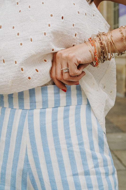 pantalon bleu et blanc 