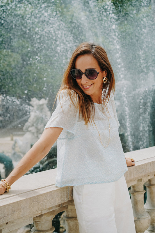 top brodé imprimé bleu 