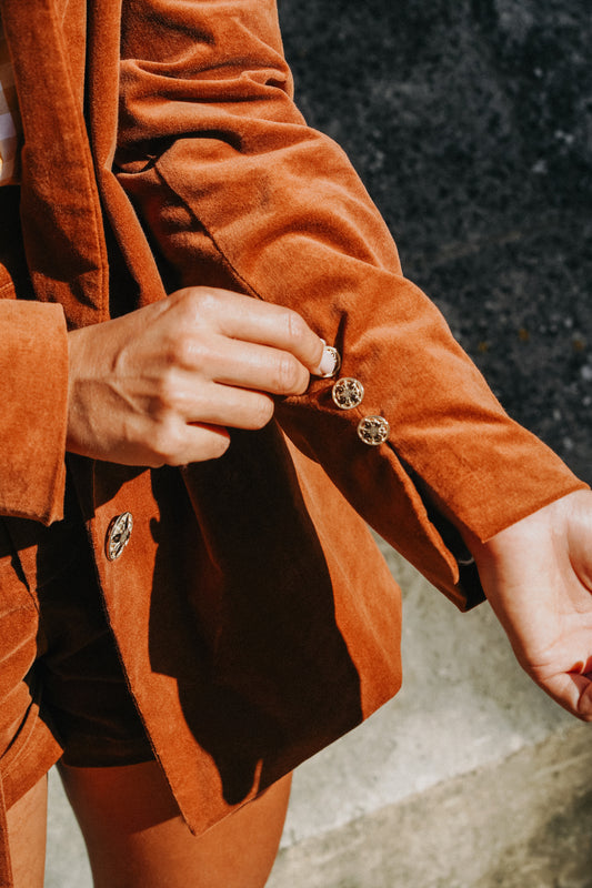 Blazer COLETTE en velours Camel (doublure vichy)