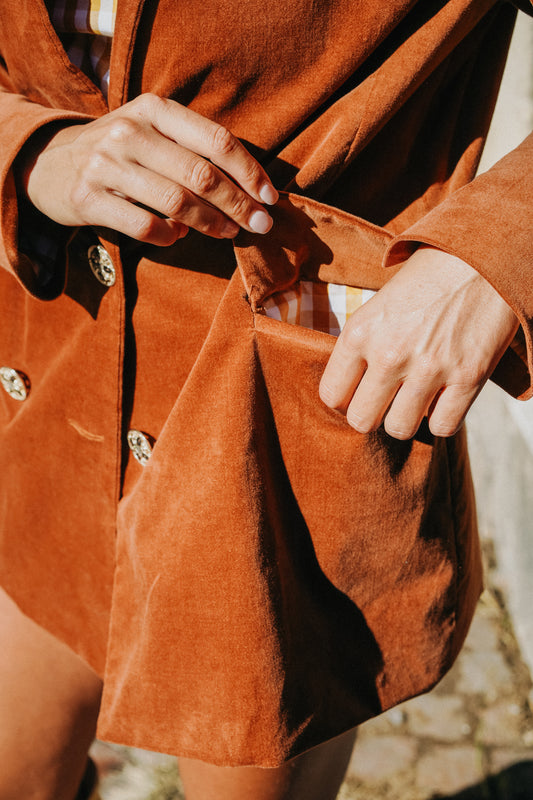 Blazer COLETTE en velours Camel (doublure vichy)
